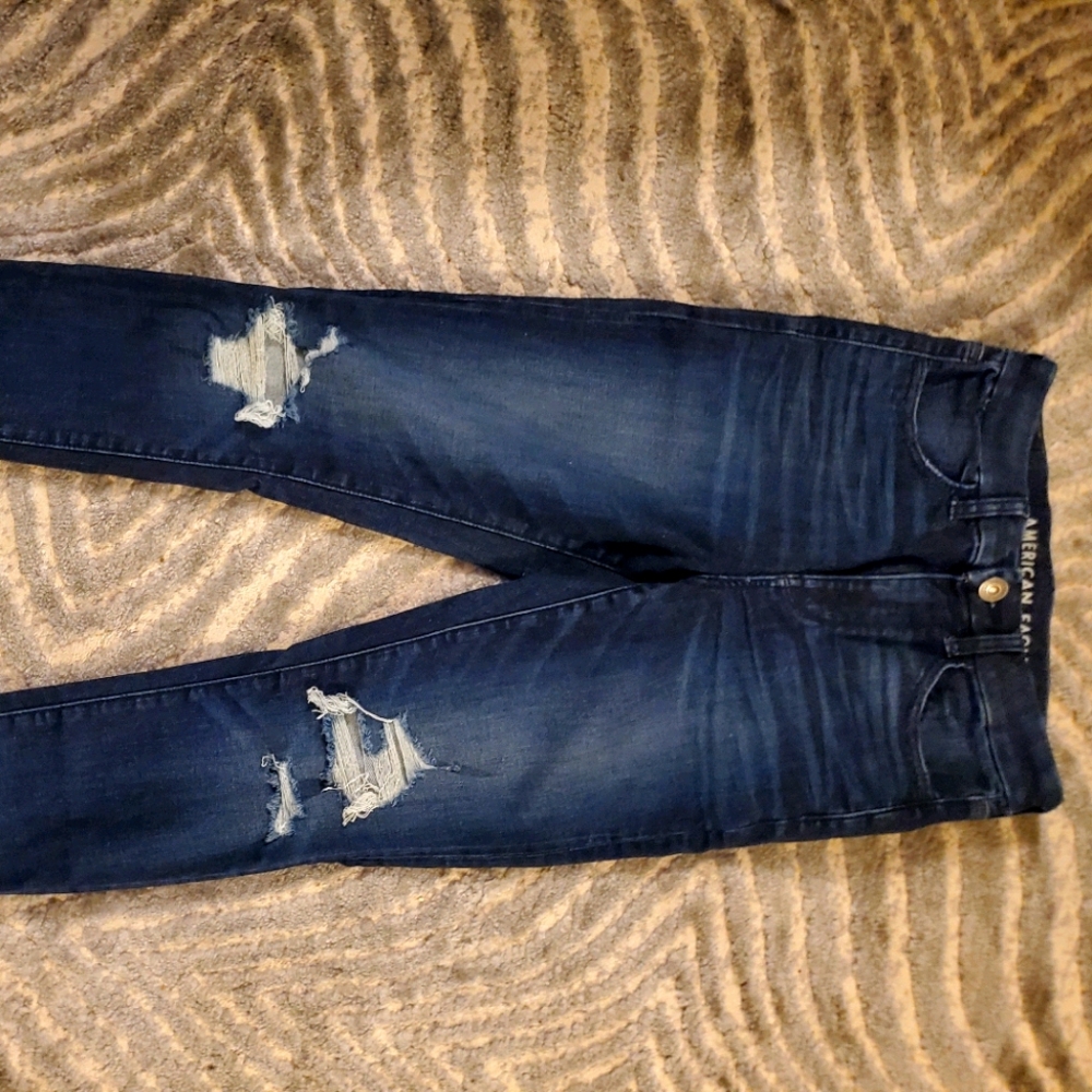 NWOT America Eagle size 6 long
